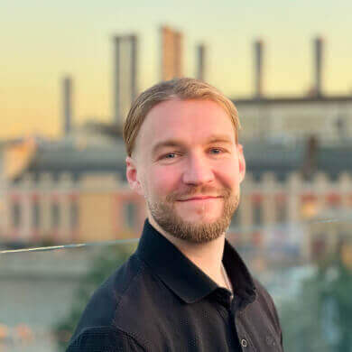 Лев Овчинников,